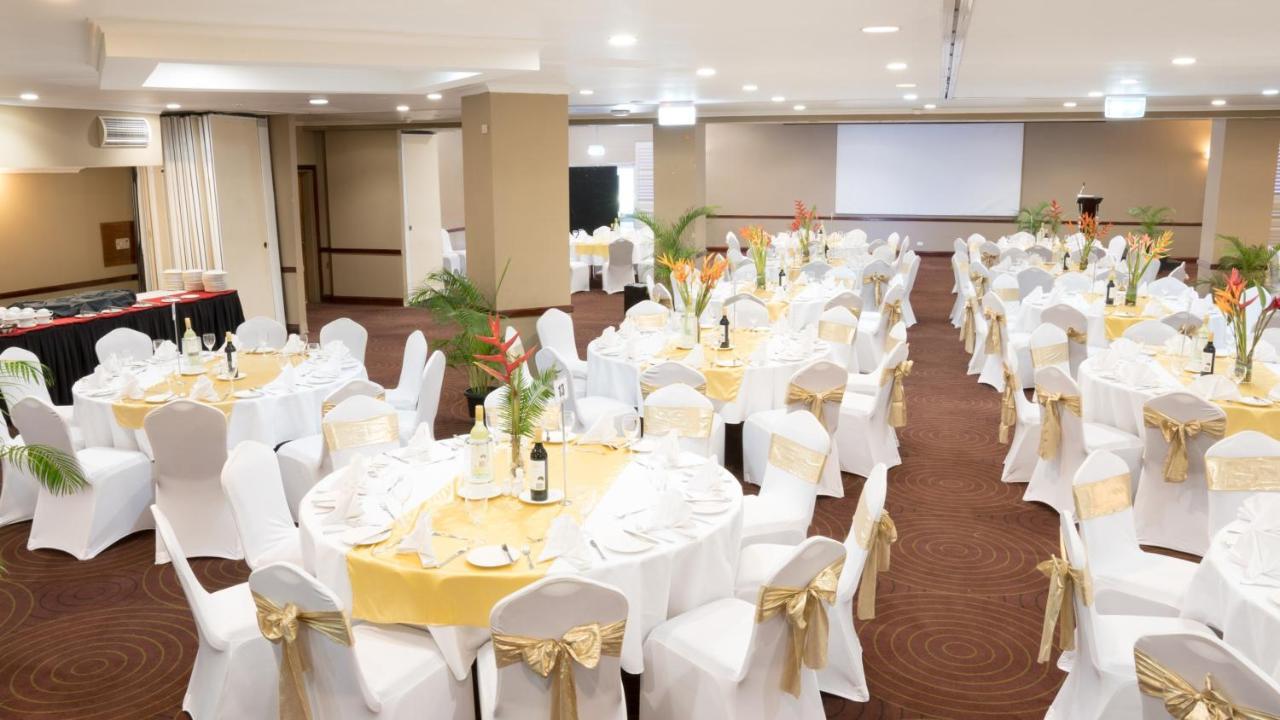 Holiday Inn & Suites Port Moresby By Ihg Dış mekan fotoğraf